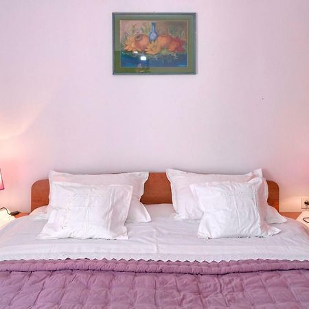 Guesthouse Wish Stari Grad  Eksteriør bilde