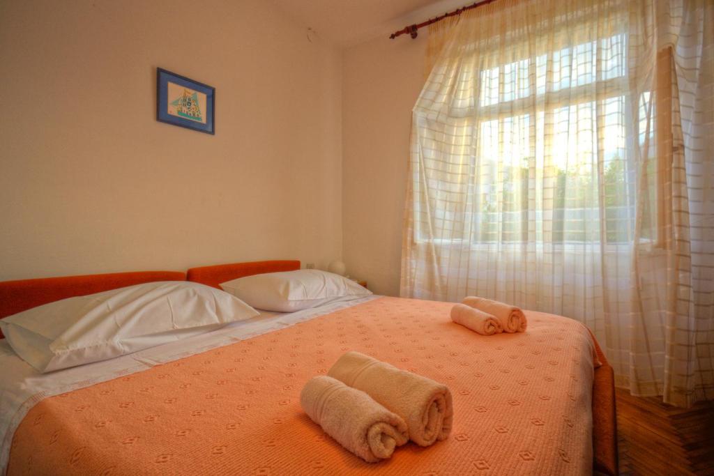 Guesthouse Wish Stari Grad  Rom bilde