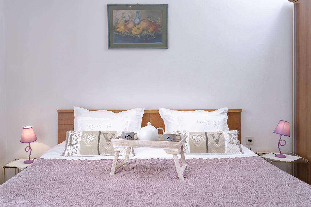 Guesthouse Wish Stari Grad  Eksteriør bilde