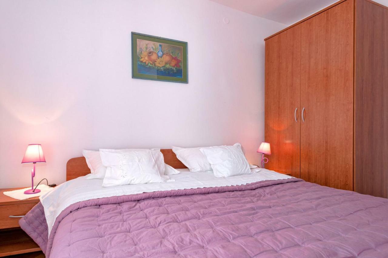 Guesthouse Wish Stari Grad  Eksteriør bilde