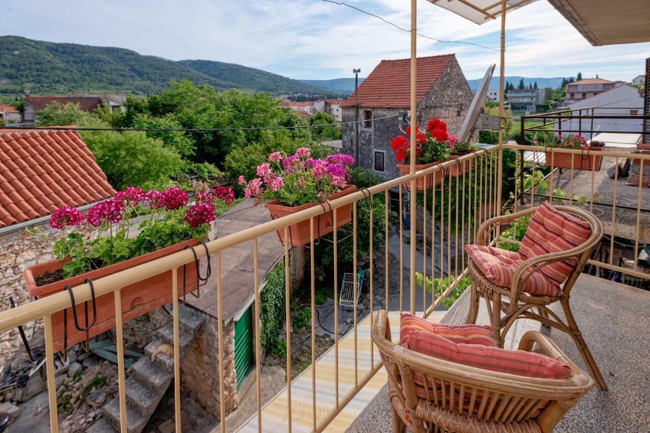 Guesthouse Wish Stari Grad  Eksteriør bilde