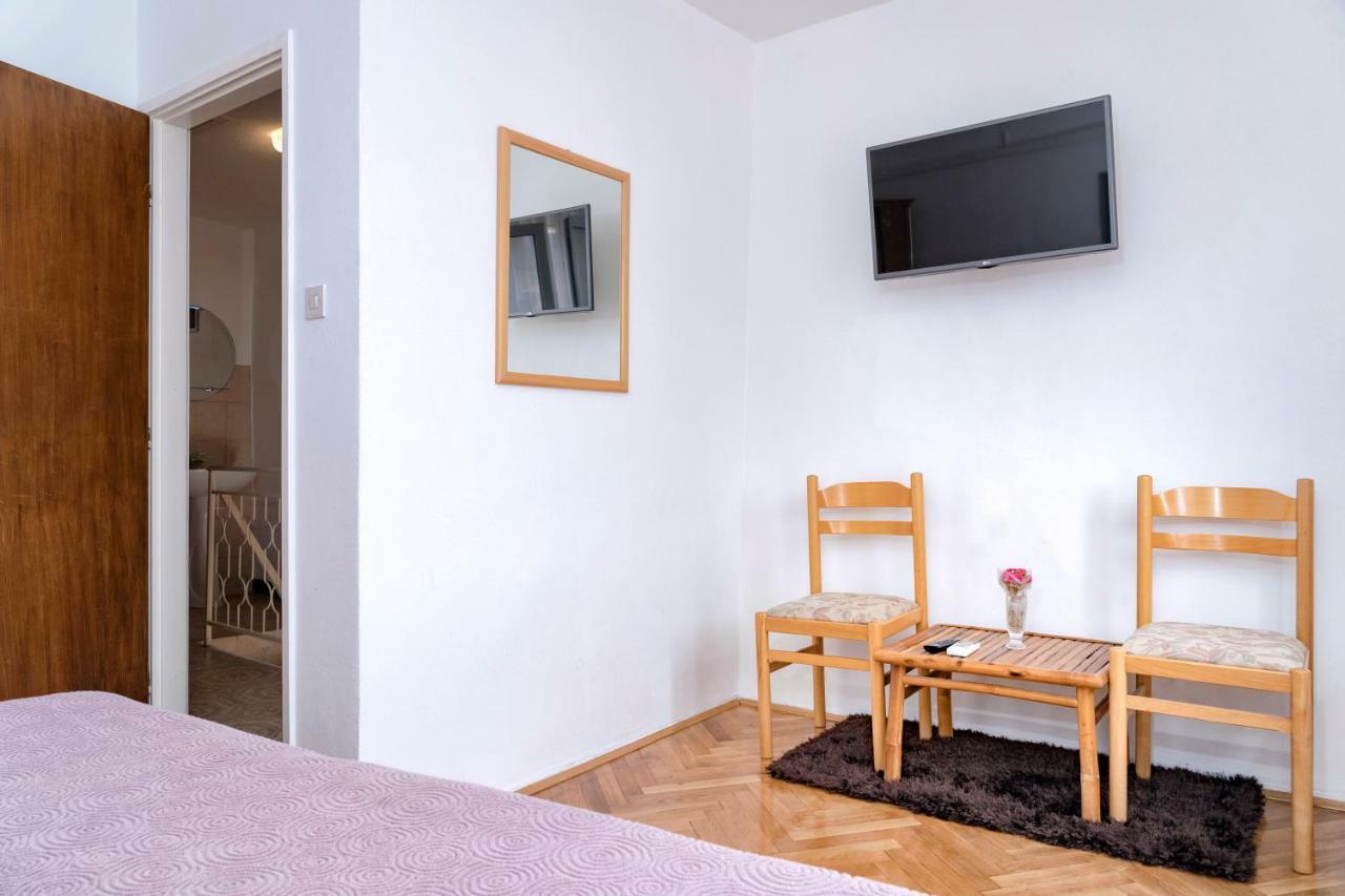 Guesthouse Wish Stari Grad  Eksteriør bilde